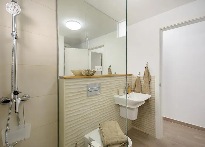 Blue Volcano - Pool And Gym In Sport Center Fariones Included By Lanzarote 卡门港