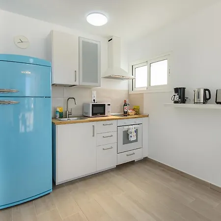 Blue Volcano - Pool And Gym In Sport Center Fariones Included By Lanzarote Puerto del Carmen (Lanzarote)