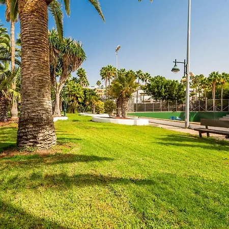 Blue Volcano-pool, Gym And Activities In Sport Center Fariones Included *